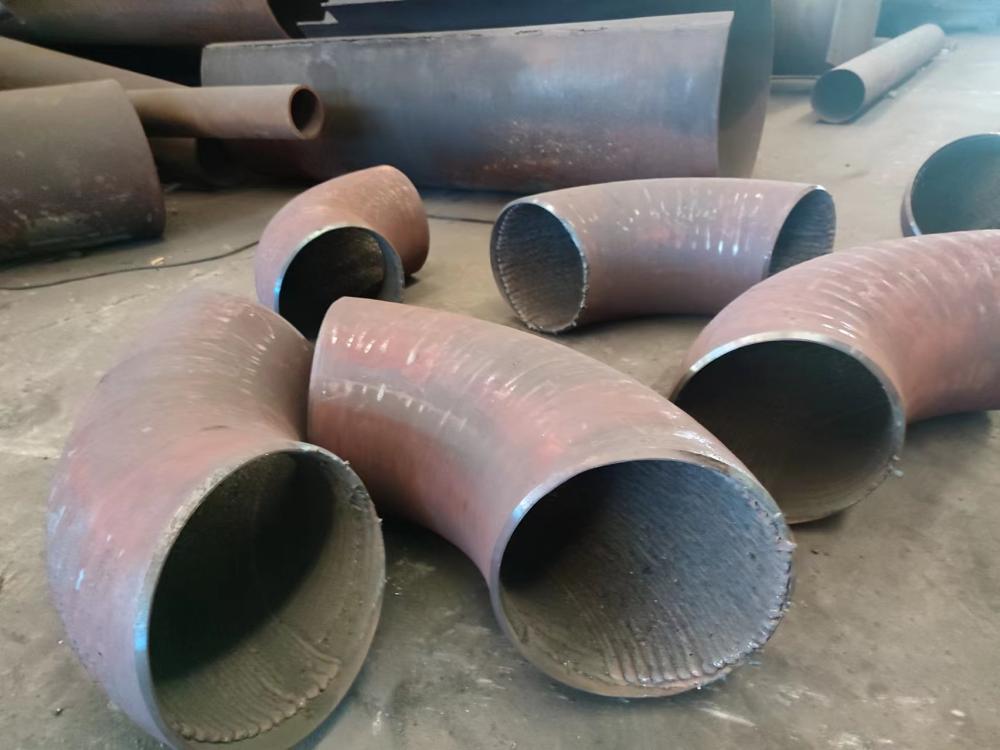 宁夏堆焊耐磨弯头