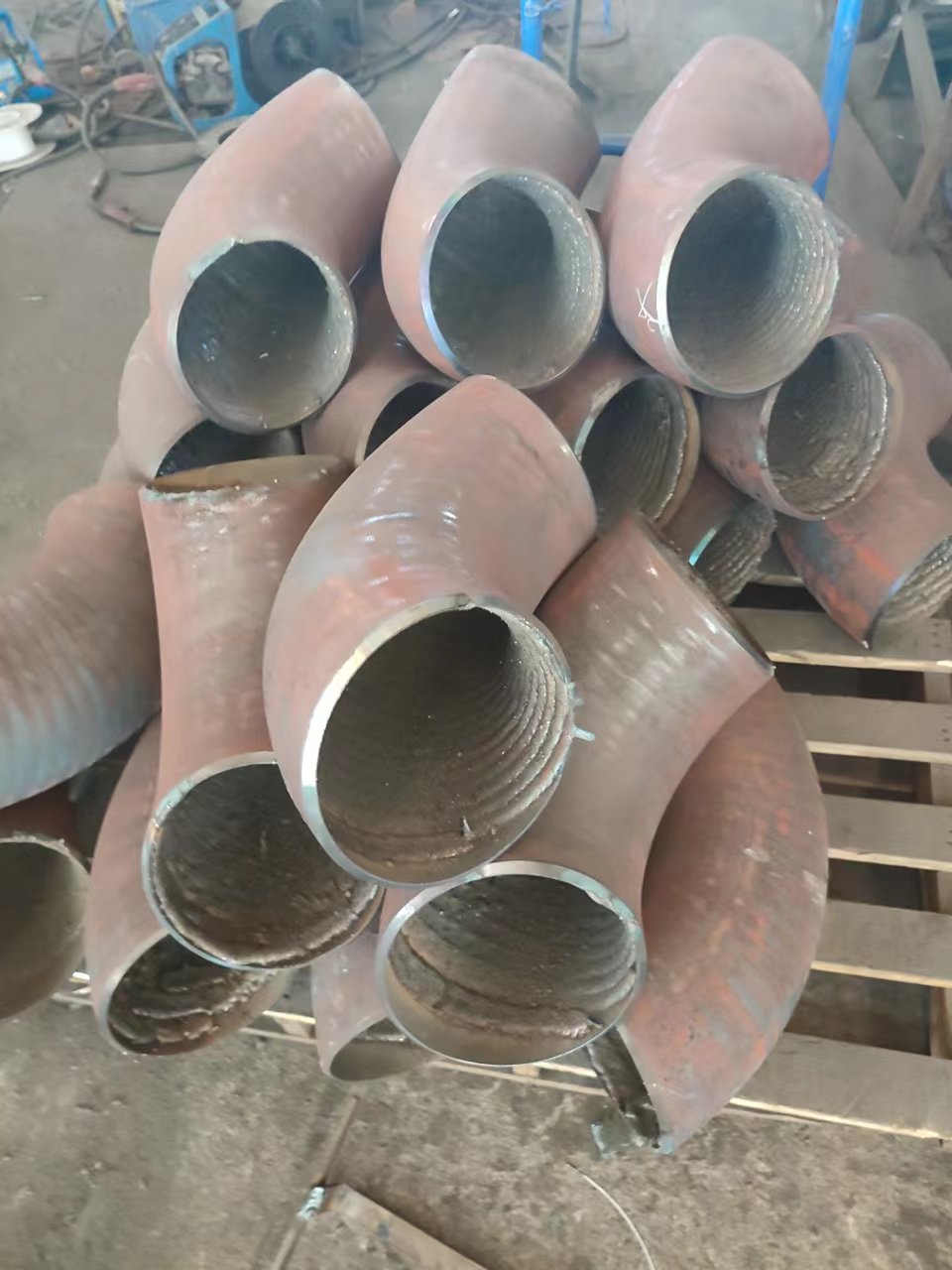 宁夏双金属耐磨弯头