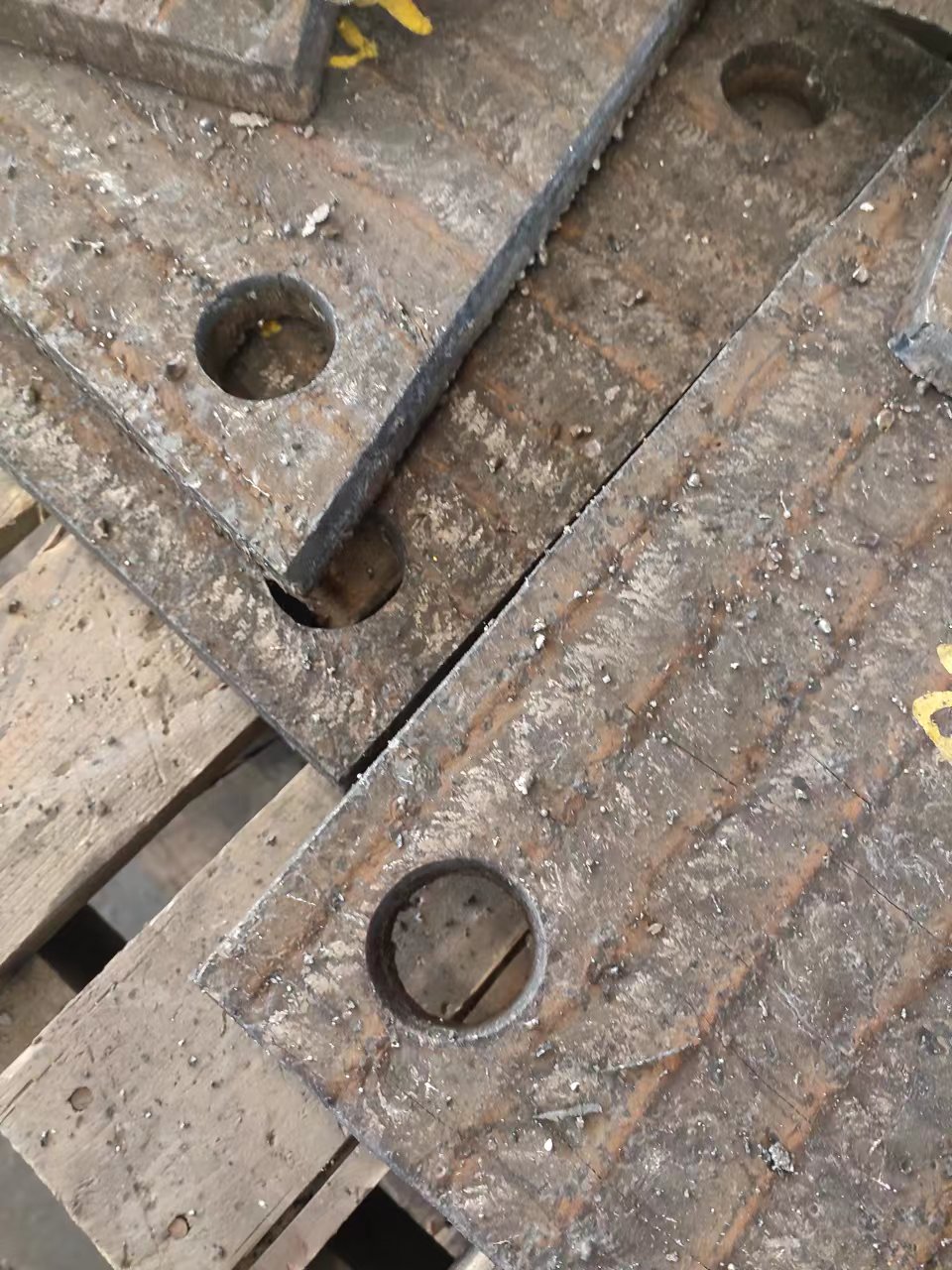 宁夏堆焊耐磨板