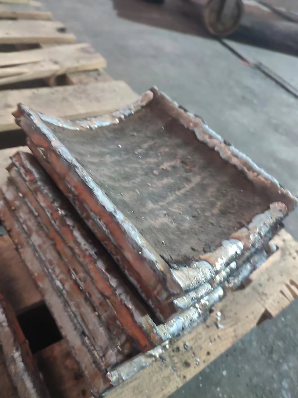 宁夏耐磨板压弧折弯打孔